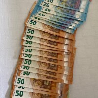 Signal: +(34)607218704) BUY DOLLARS, POUNDS, EUROS, AUD CAD, AVAILABLE $5k IN USA, CANADA, AUSTRALIA