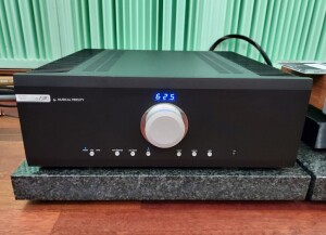 Musical Fidelity M6si 500 4