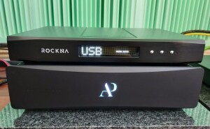 Rockna Wavelight – test. DAC grał między innymi z końcówką mocy polskiej firmy Audio Phonique (fot. wstereo.pl)