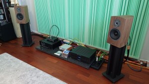 TAGA Harmony Diamond B-60 v.3 - test. Monitory w czasie testu (fot. wstereo.pl)