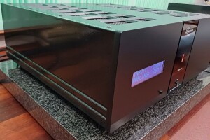 Lucarto Ferro DAC 2