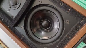 Falcon Acoustics Gold Badge LS3/5A - test. Niskotonowiec z Bextrenu (fot. wstereo.pl)
