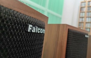 FALCON ACOUSTICS GOLD BADGE LS35A zajawka 1