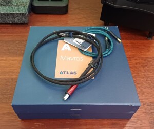 Atlas Mavros USB Grun 1