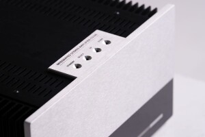 Wersja srebrna (fot. MORE Audio)