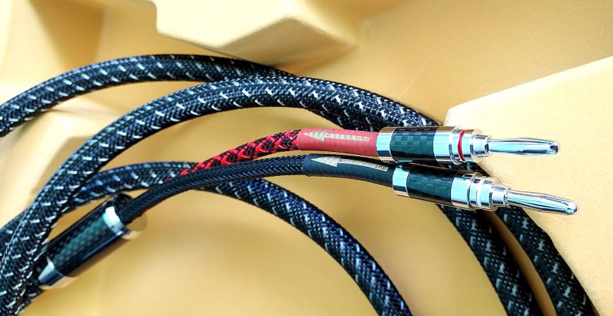 TCI Python II Silver Carbon - test. Estetyczne, ale bez zbędnych upiększeń (fot. wstereo.pl)